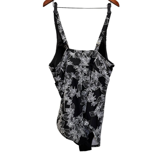 Swimsuits for All Black Floral Swimsuit Size 26 - Picture 2 of 11
